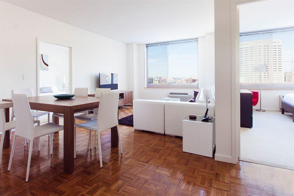 ניו יורק Sky City Apartments מראה חיצוני תמונה